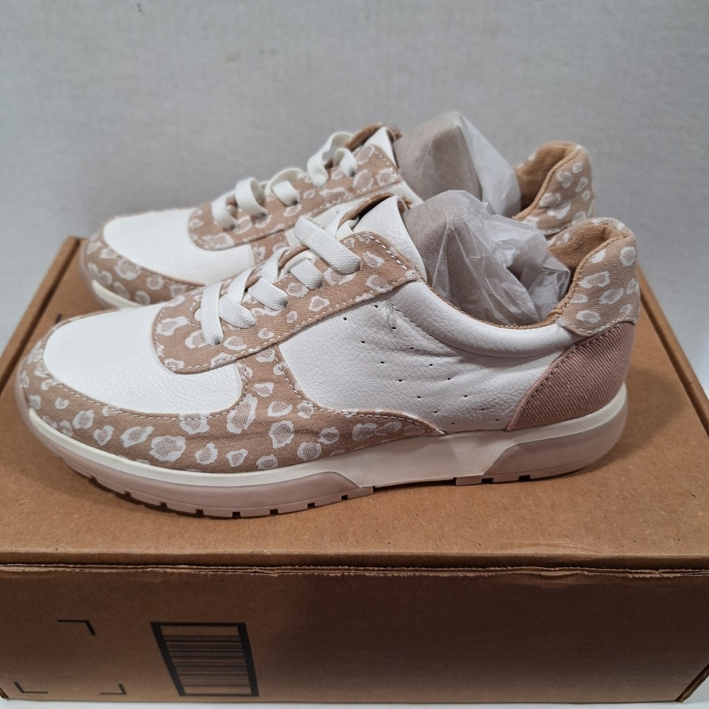 Women's LifeStride Horizon Lace-Up Sneakers in Blush Pink Size 6.5 NEW